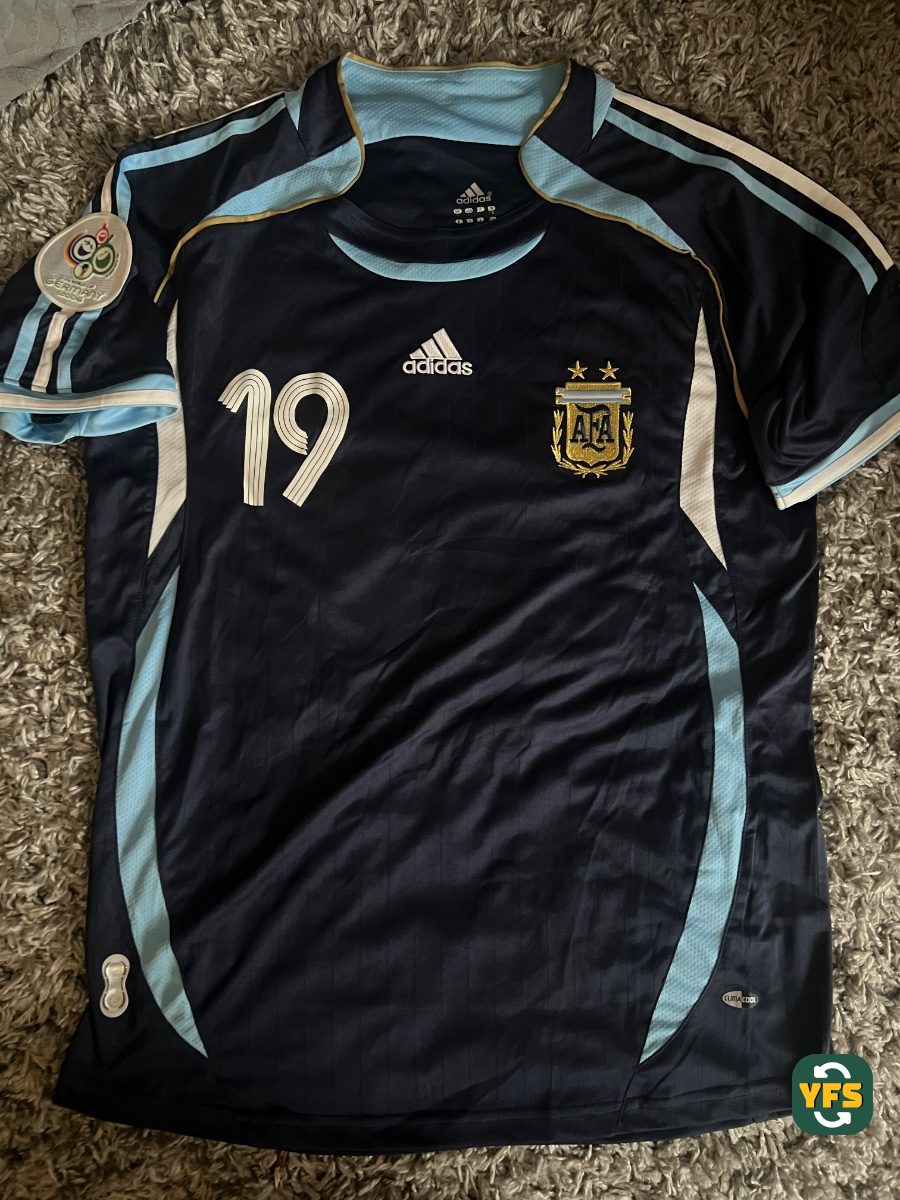 Argentina 2005-2006 Away Store Version Adidas - YourFootballShirt - Photo 1