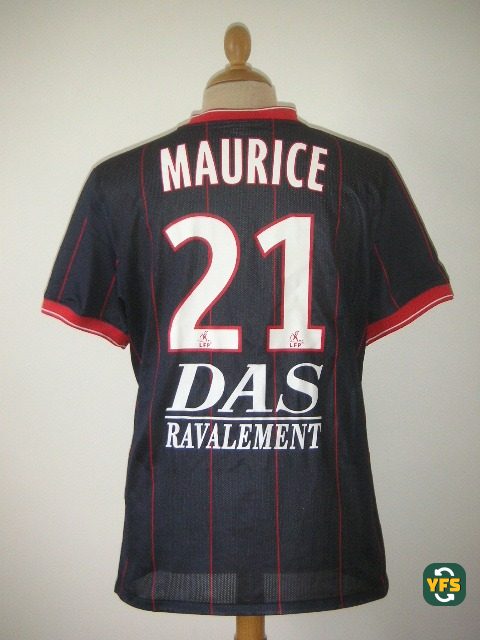PSG 2009-2010 Home Match Worn Nike - YourFootballShirt - Photo 1