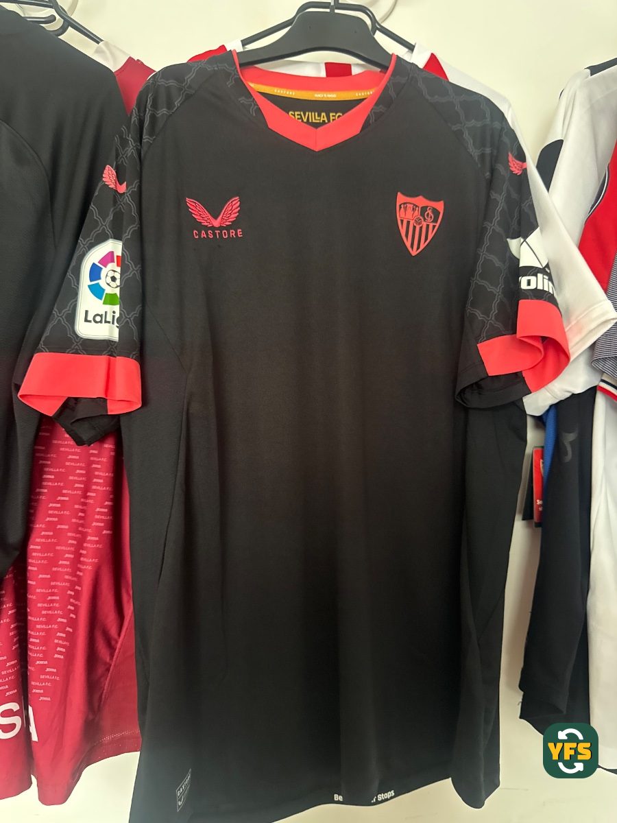 Sevilla FC 2020-2021 Third Store Version Castore - YourFootballShirt - Photo 1