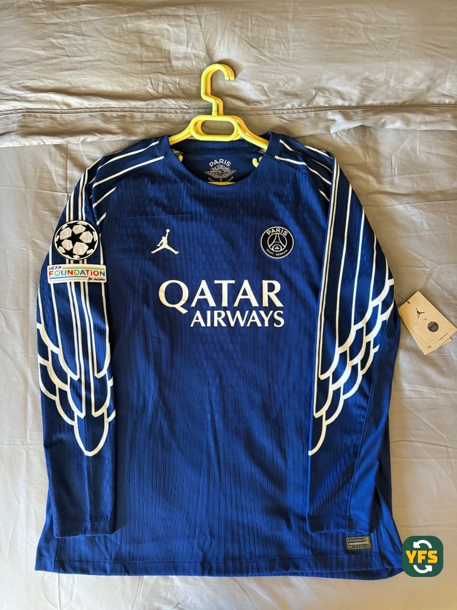 PSG 2024-2025 Fourth Pro Version Jordan - YourFootballShirt - Photo 1