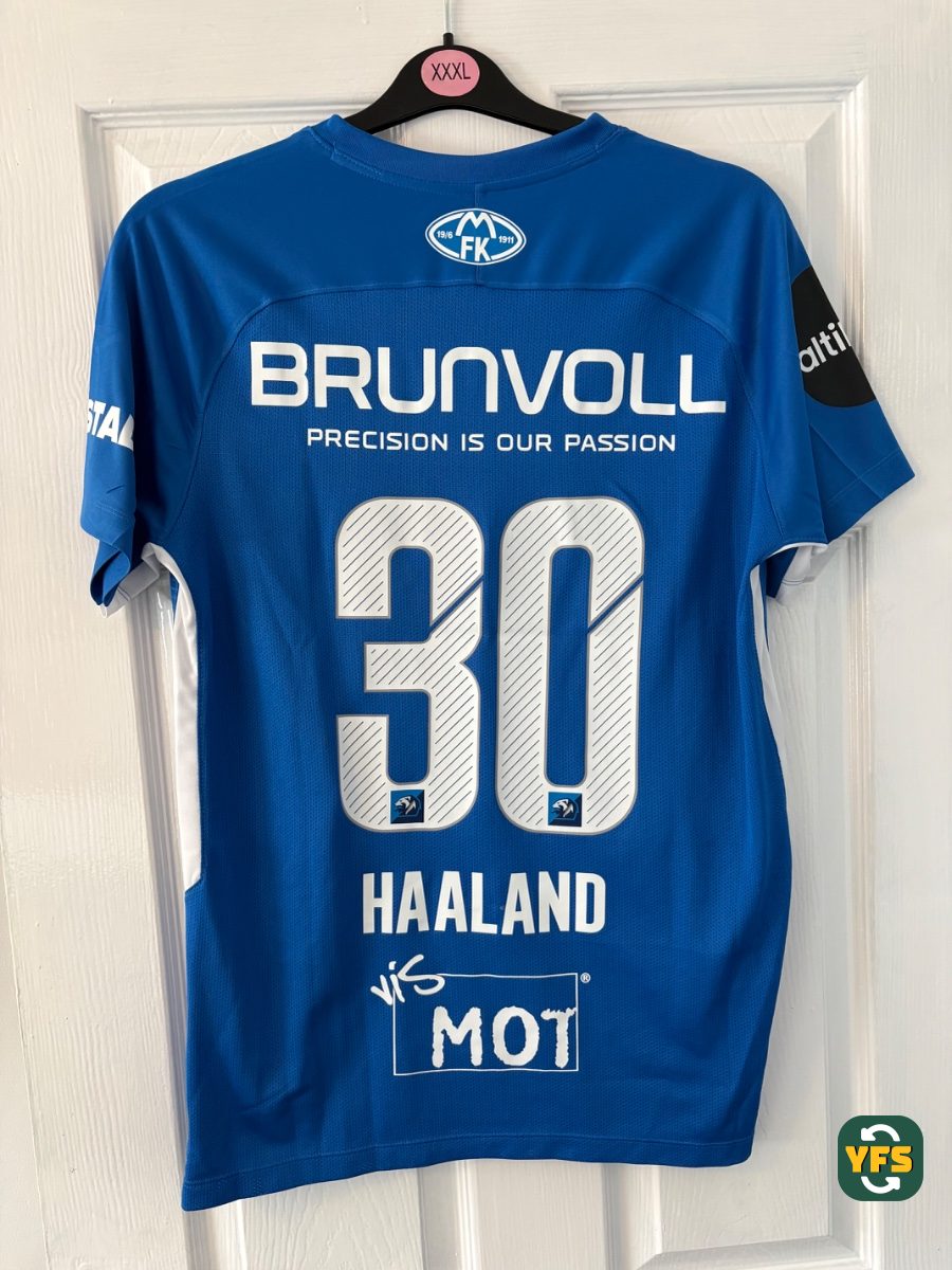 Molde FK 2017-2018 Home Store Version Nike - YourFootballShirt - Photo 1