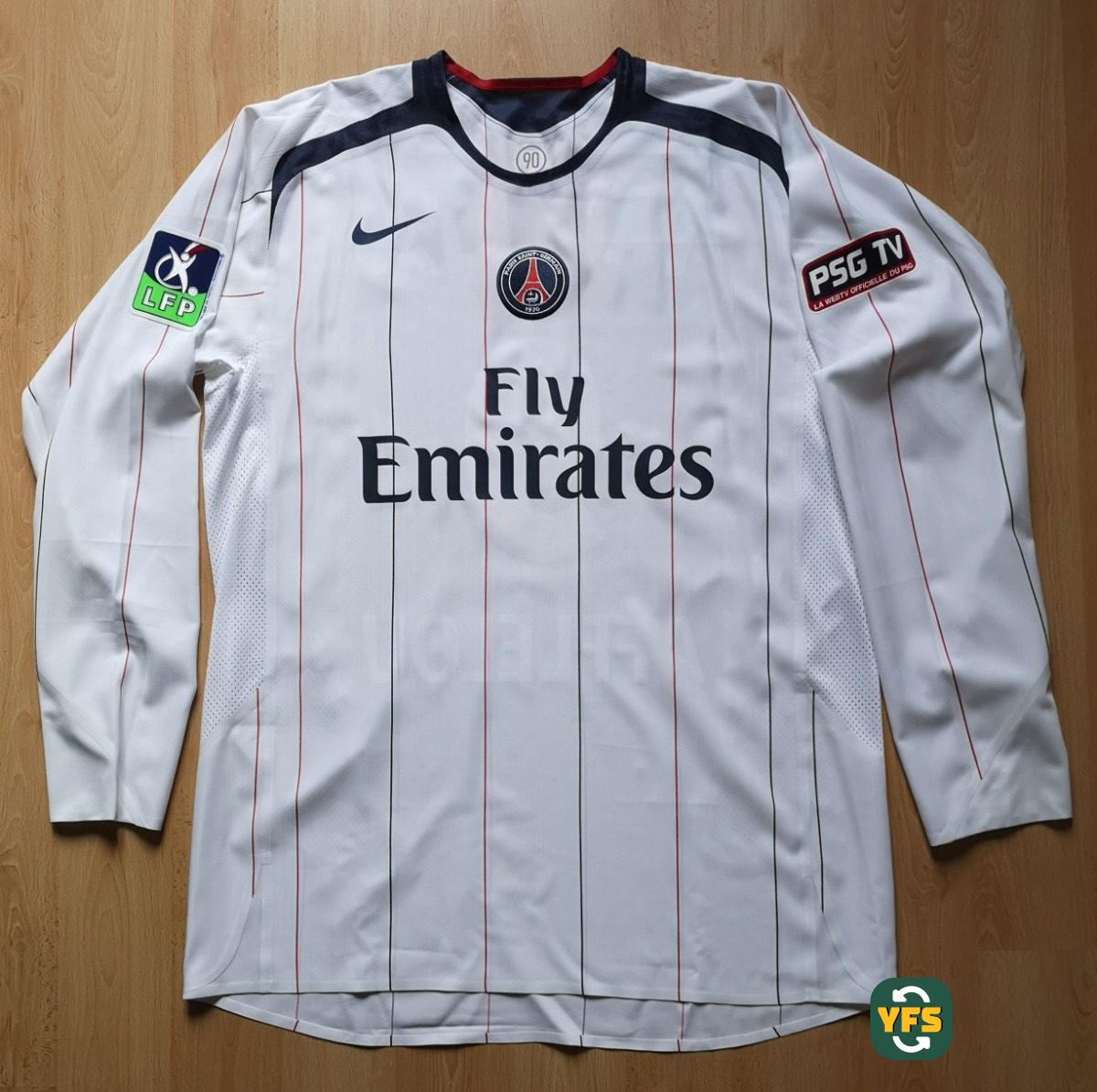 PSG 2006-2007 Third Store Version Nike - YourFootballShirt - Photo 1