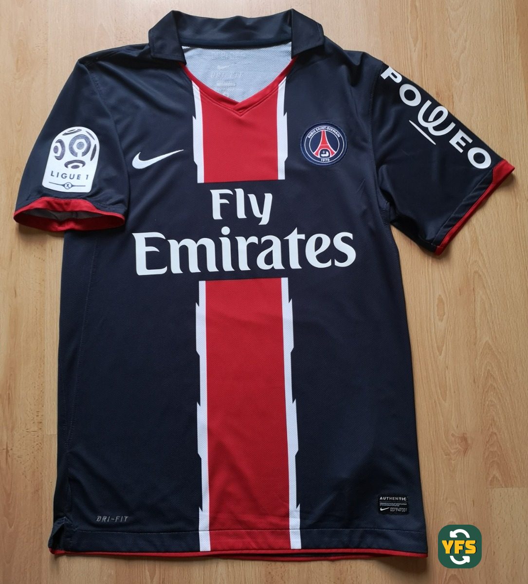 PSG 2010-2011 Away Store Version Nike - YourFootballShirt - Photo 1