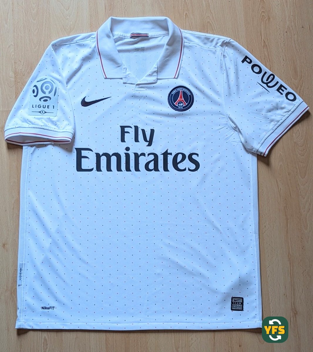 PSG 2010-2011 Third Store Version Nike - YourFootballShirt - Photo 1