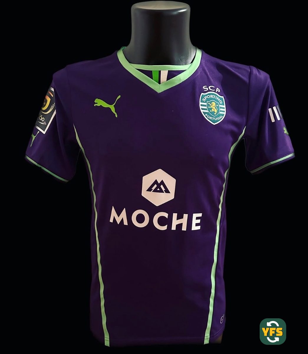 Sporting Lisboa 2013-2014 Away Match Worn Puma - YourFootballShirt - Photo 1