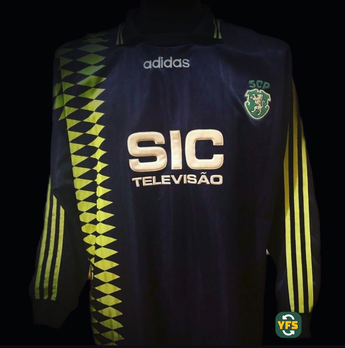 Sporting Clube Portugal 1995-1996 Goalkeeper Match Worn Reebok - YourFootballShirt - Photo 1