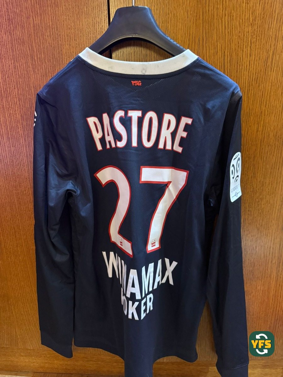 PSG 2011-2012 Home Issued Nike - YourFootballShirt - Photo 1