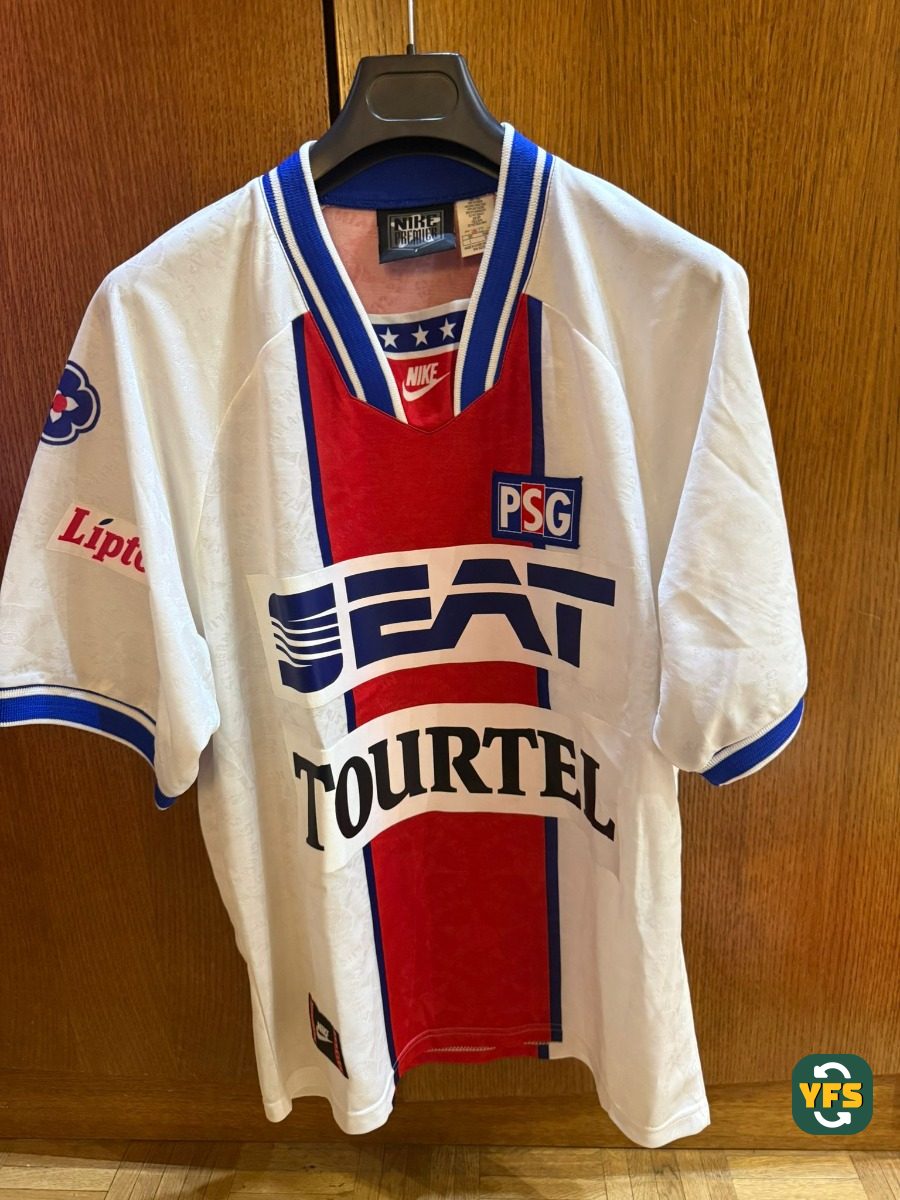 PSG 1994-1995 Away Store Version Nike - YourFootballShirt - Photo 1