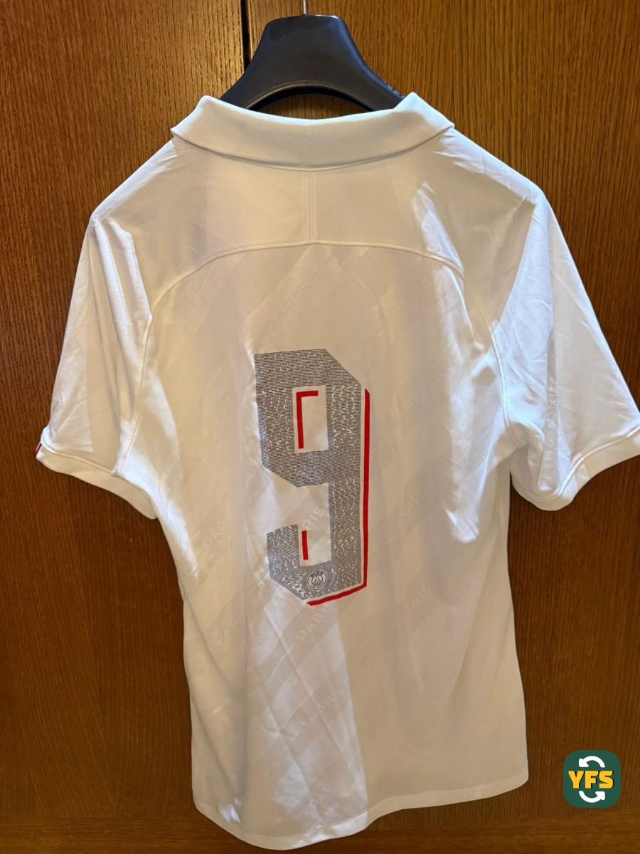 PSG 2019-2020 Third Store Version Nike - YourFootballShirt - Photo 1