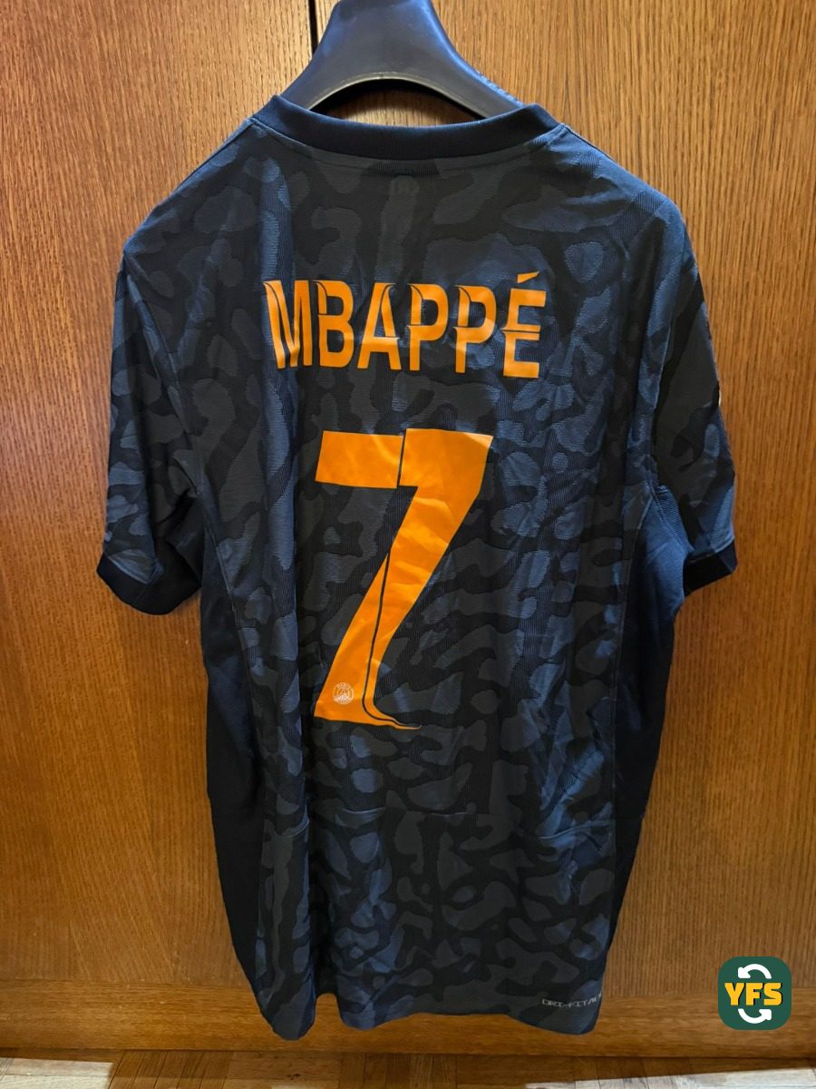PSG 2023-2024 Third Pro Version Jordan - YourFootballShirt - Photo 1