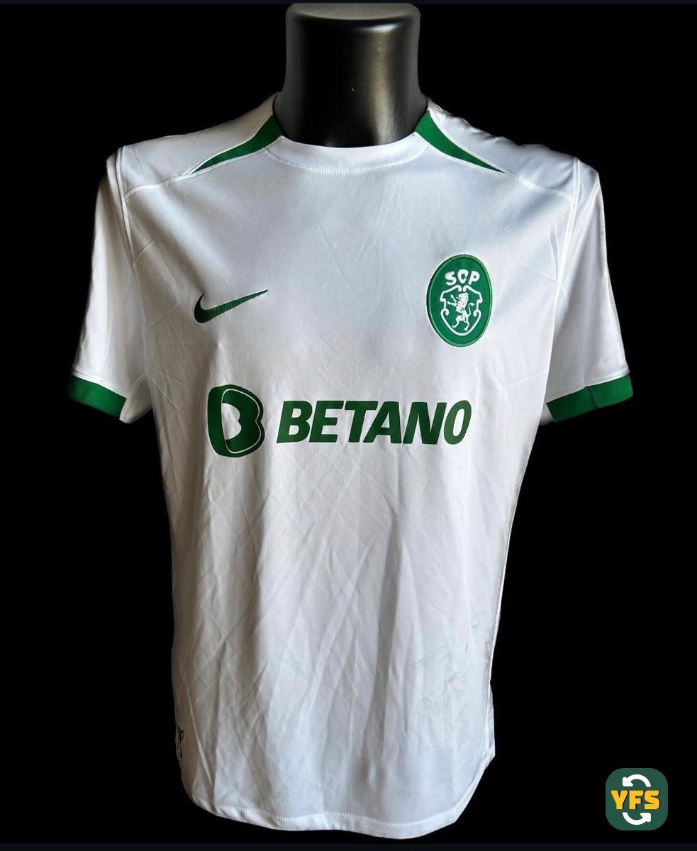 Sporting Clube Portugal 2023-2024 Fourth Match Worn Nike - YourFootballShirt - Photo 1