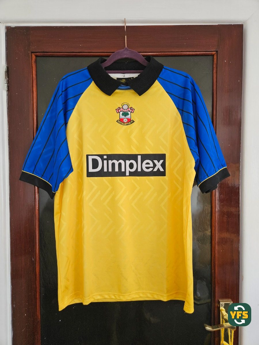 Southampton 1994-1995 Away Store Version Pony - YourFootballShirt - Photo 1