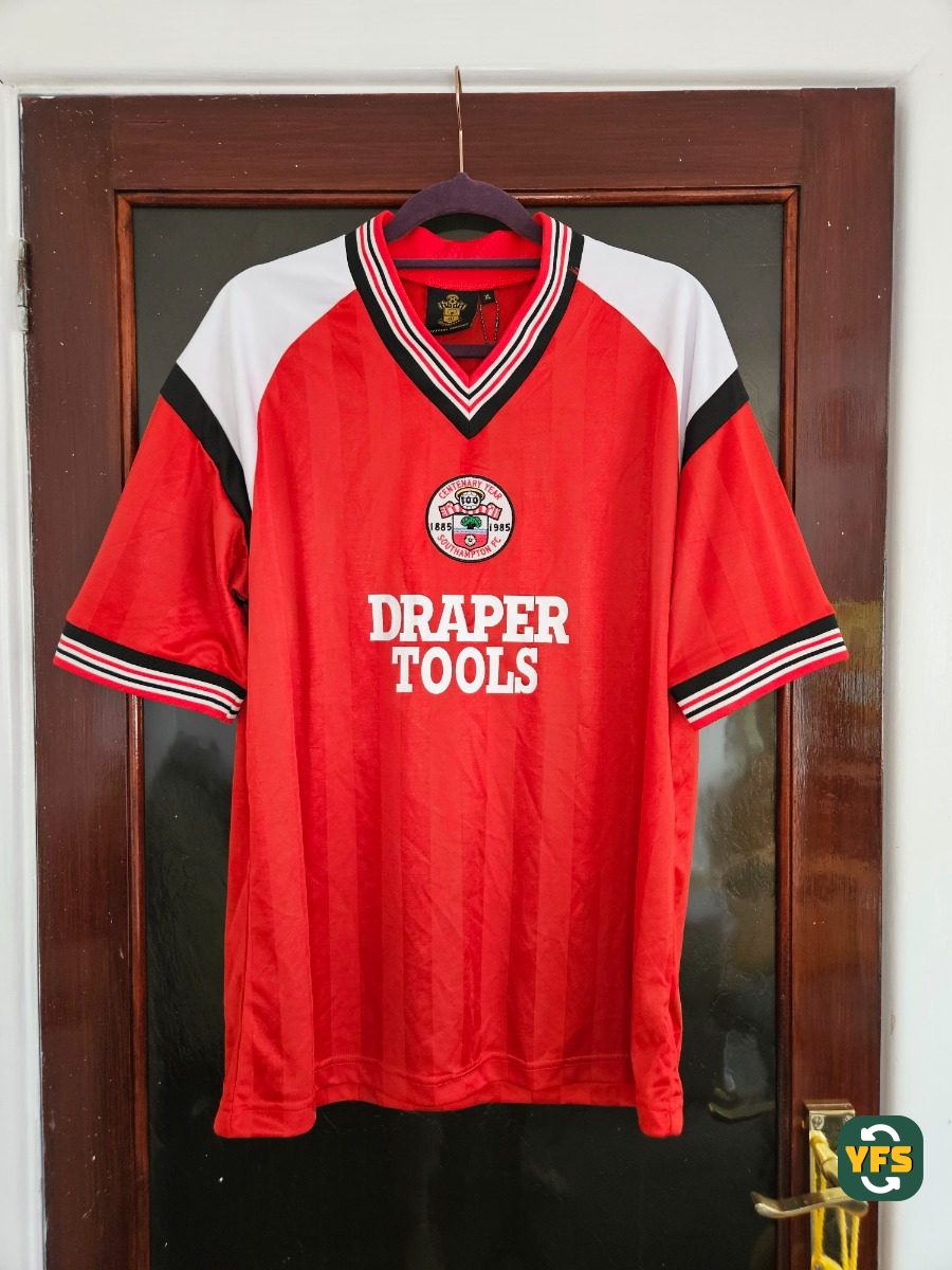 Southampton 1985-1986 Home Store Version Patrick - YourFootballShirt - Photo 1