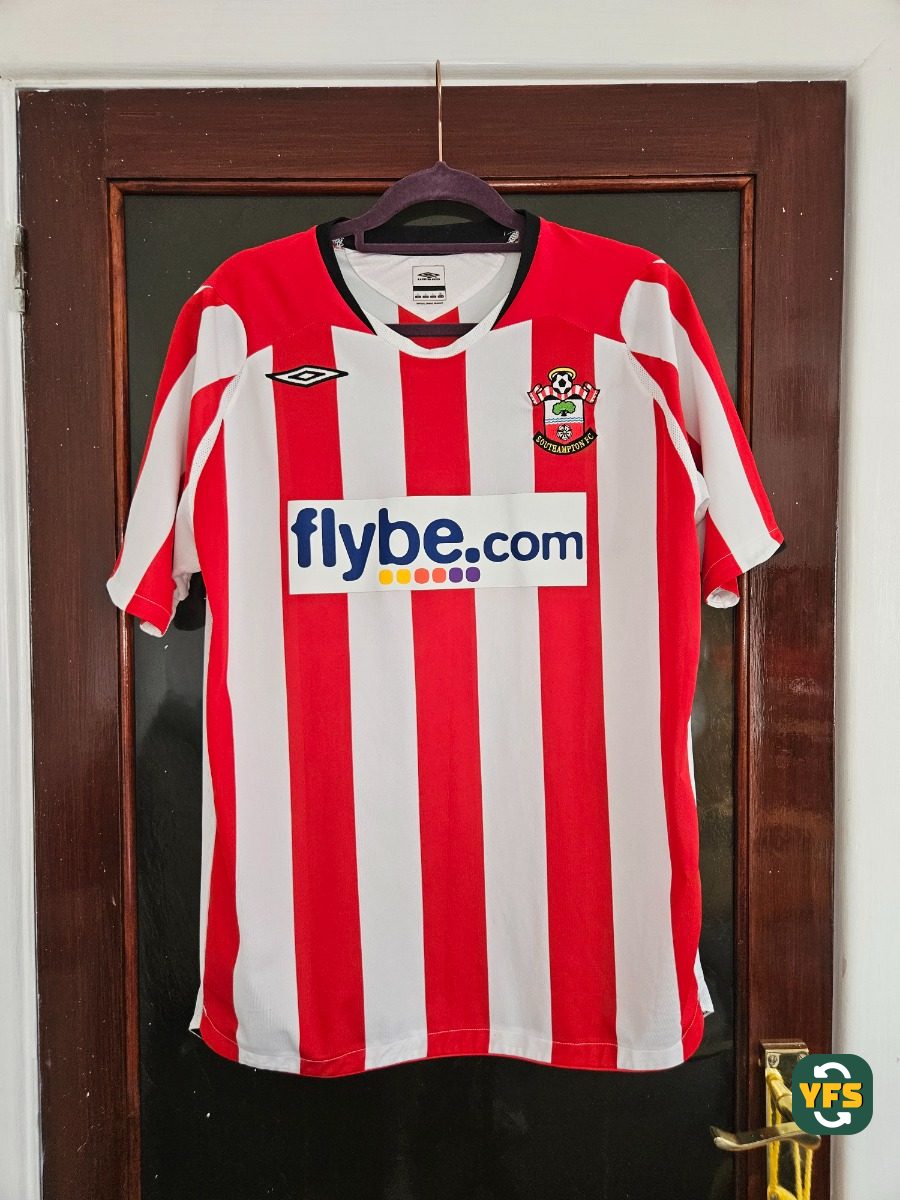 Southampton 2008-2009 Home Store Version Umbro - YourFootballShirt - Photo 1