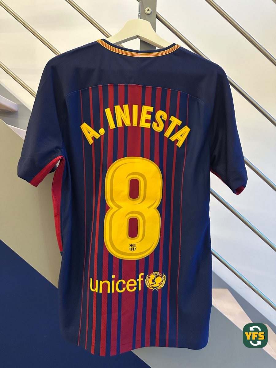 FC Barcelona 2017-2018 Home Pro Version Nike - YourFootballShirt - Photo 1