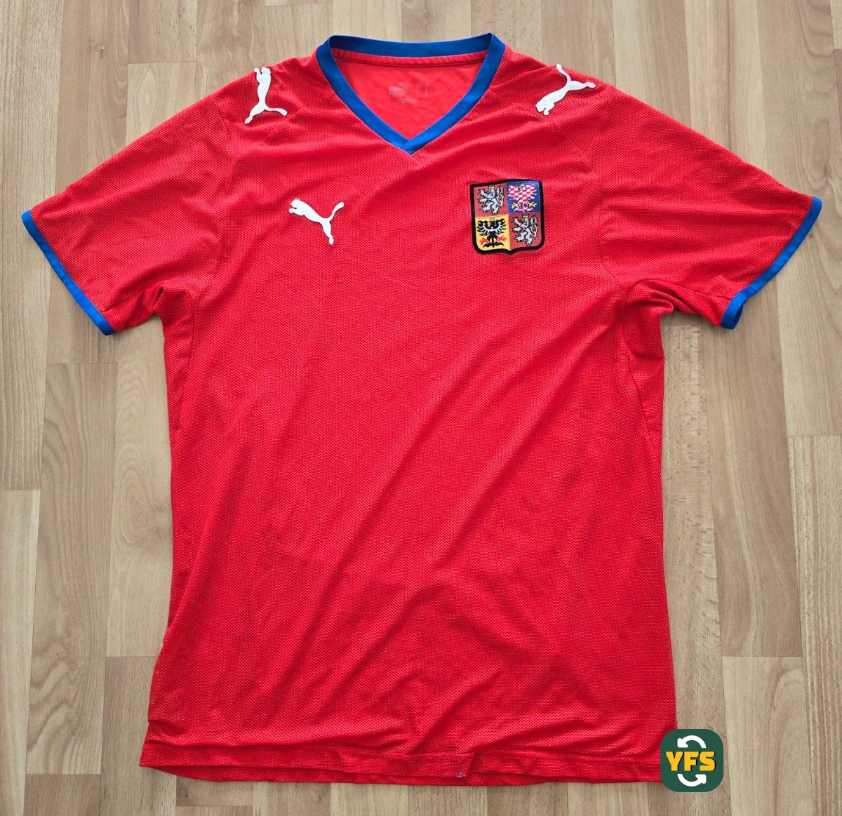 Czech Republic 2008-2009 Home Store Version Puma - YourFootballShirt - Photo 1