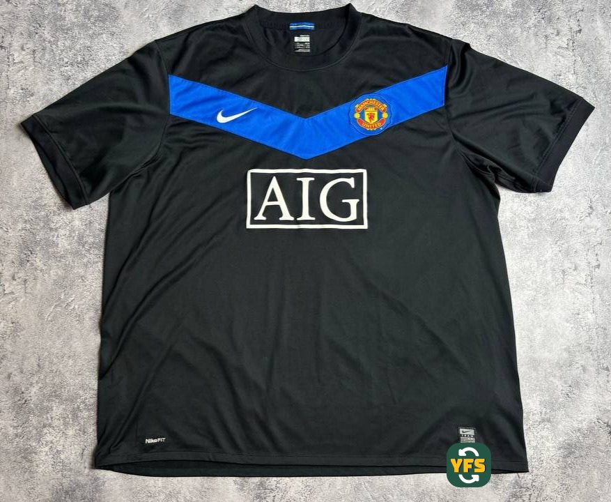 Manchester United 2009-2010 Away Store Version Nike - YourFootballShirt - Photo 1