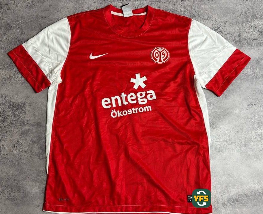 FSV Mainz 05 2011-2012 Home Store Version Nike - YourFootballShirt - Photo 1
