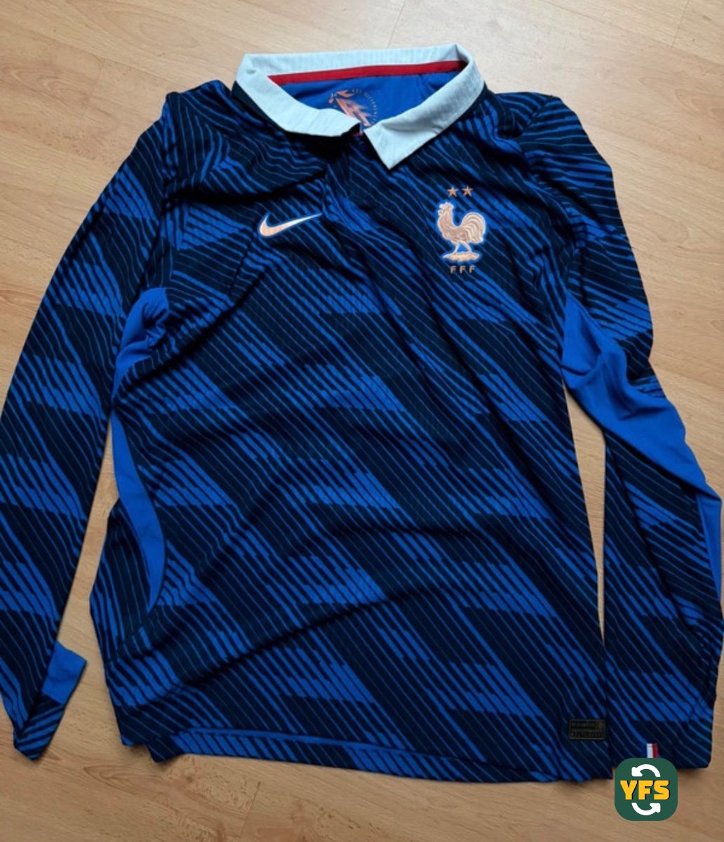 France 2025-2026 Home Issued Nike - YourFootballShirt - Photo 1