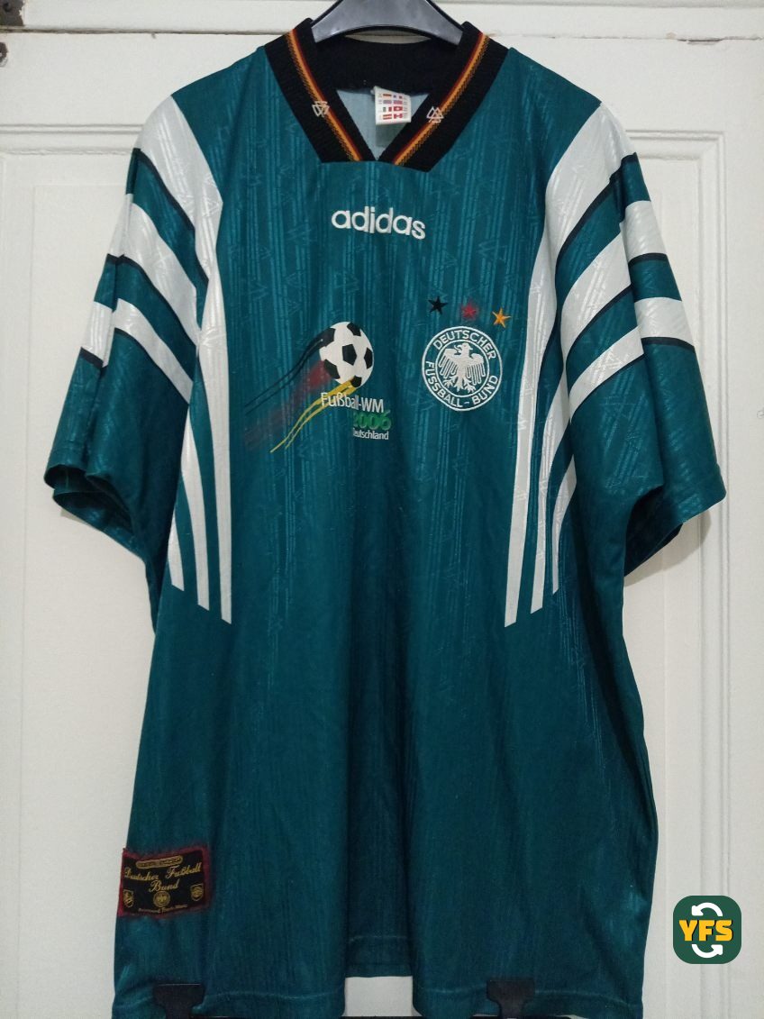 Germany 1995-1996 Away Store Version Adidas - YourFootballShirt - Photo 1