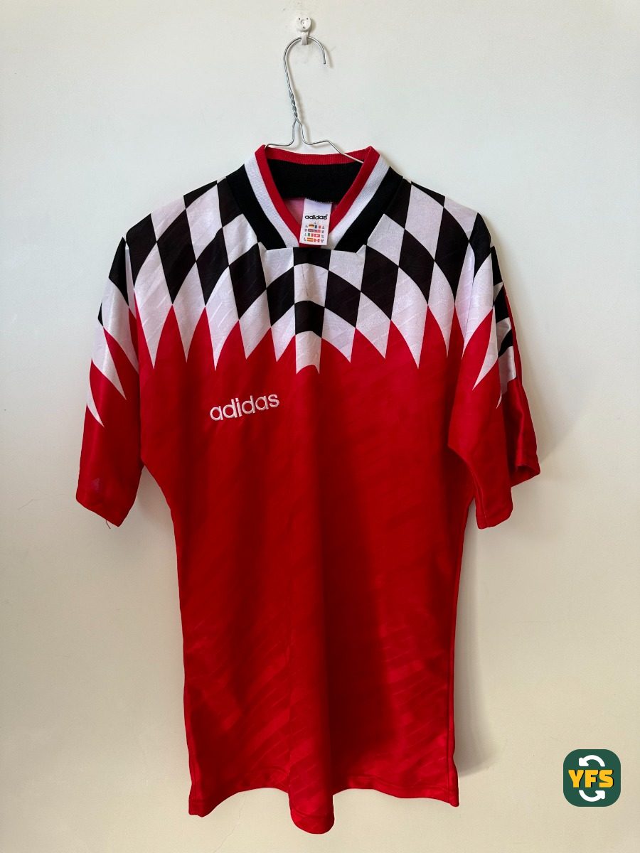 Georgia 1994-1995 Home Store Version Adidas - YourFootballShirt - Photo 1