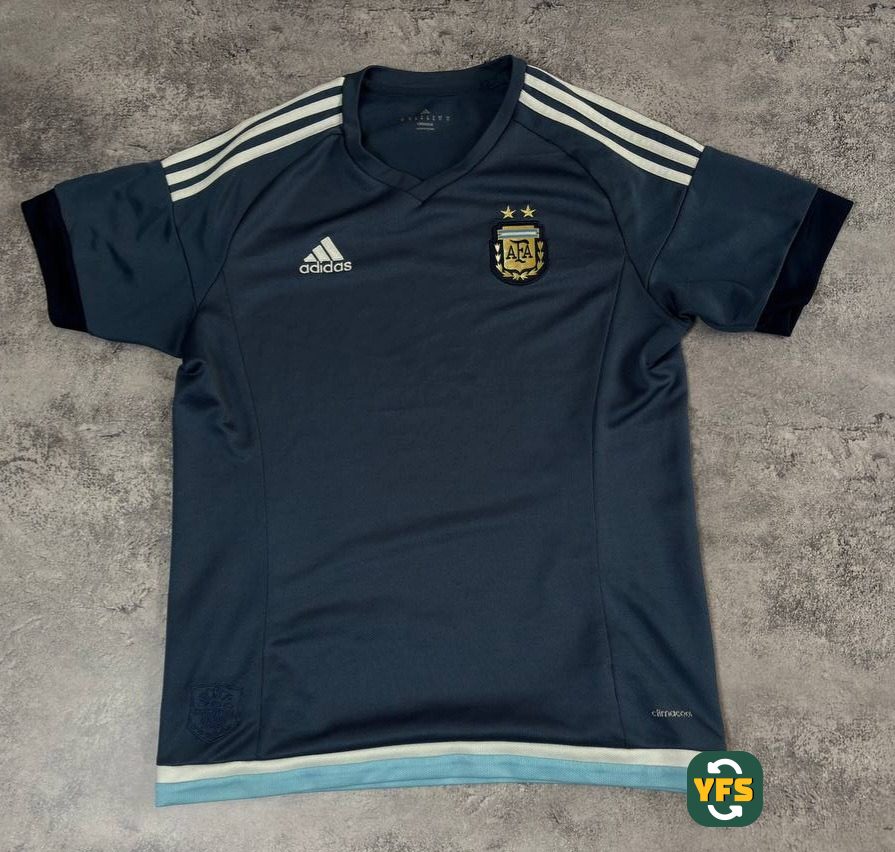 Argentina 2015-2016 Away Store Version Adidas - YourFootballShirt - Photo 1