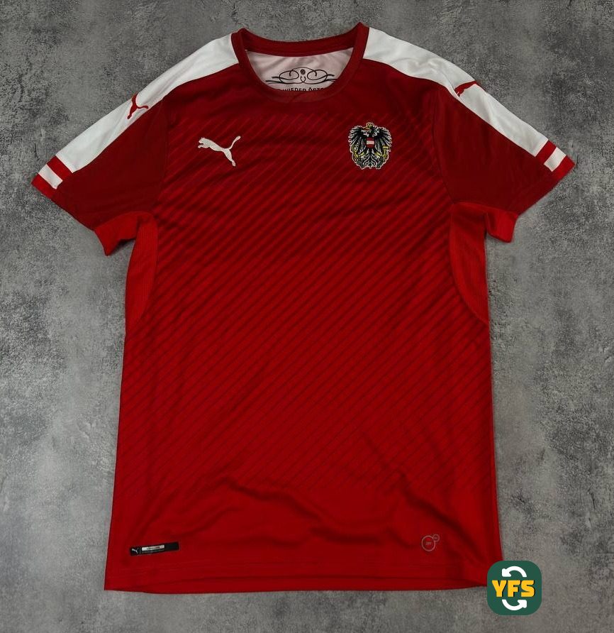 Austria 2016-2017 Home