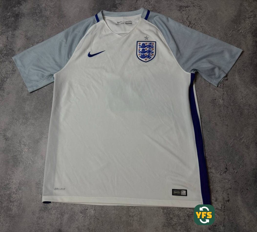 England 2016-2017 Home Kane #9
