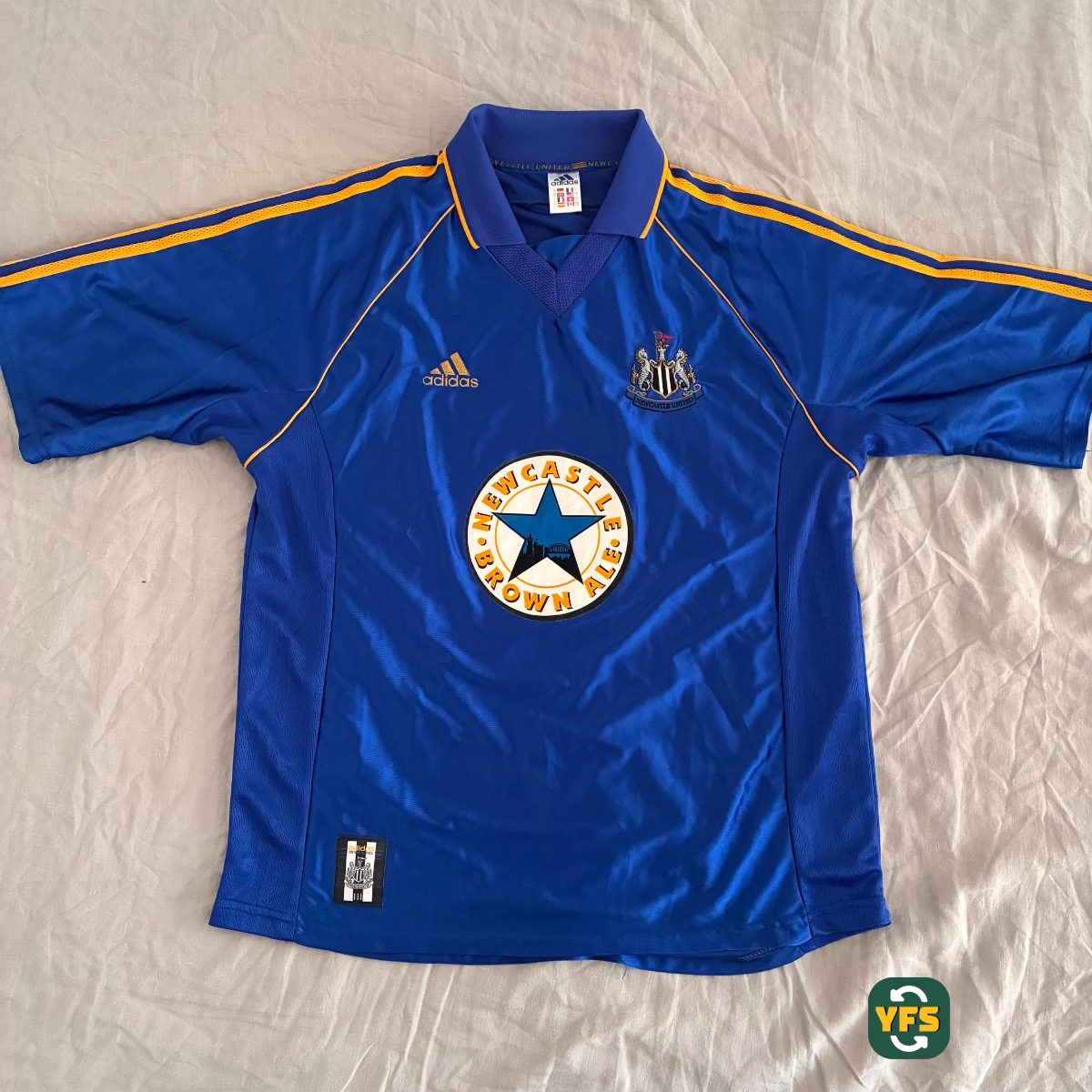 Newcastle United 1998-1999 Away Store Version Adidas - YourFootballShirt - Photo 1