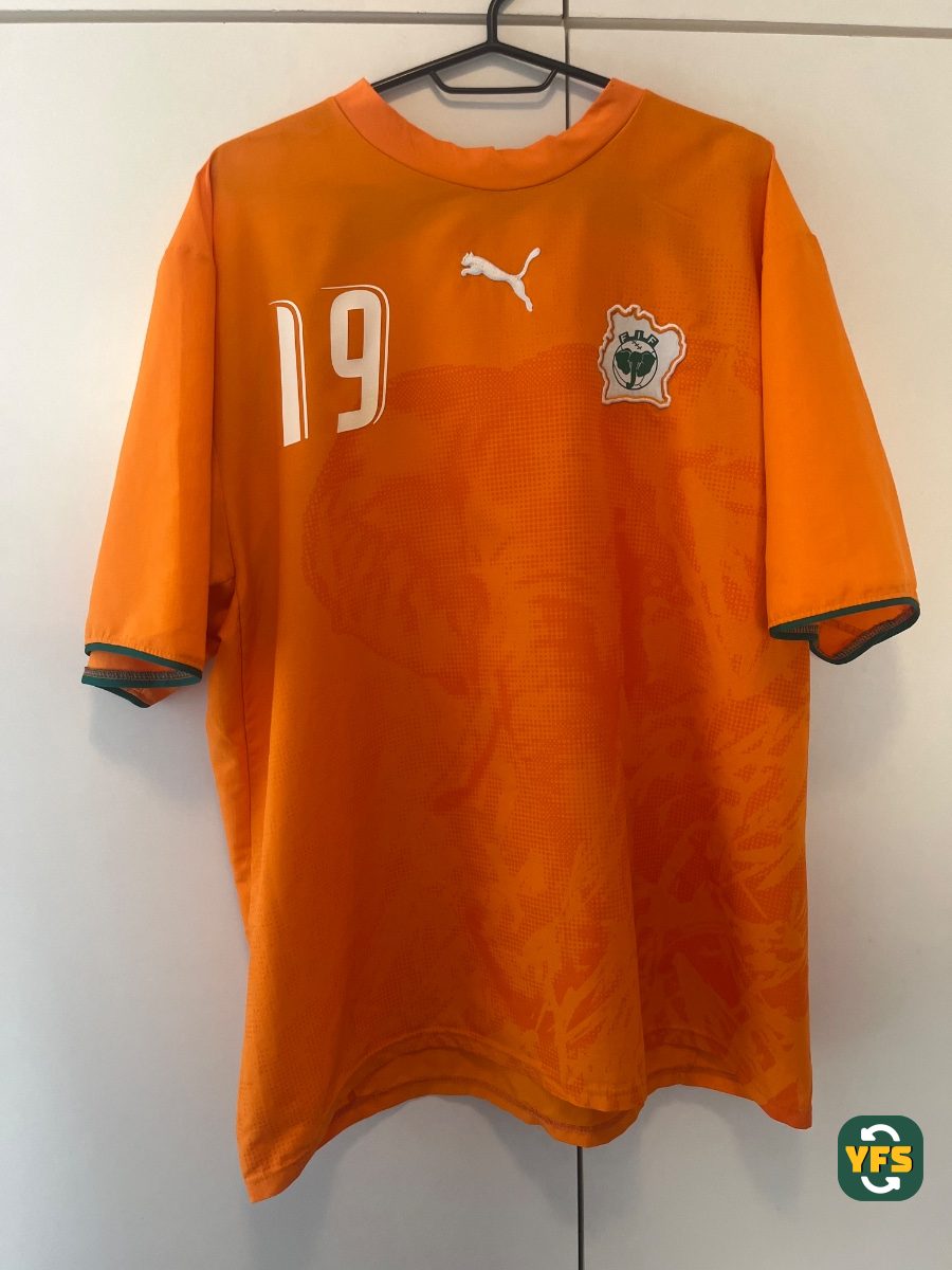 Ivory Coast 2005-2006 Home Yaya Touré #19
