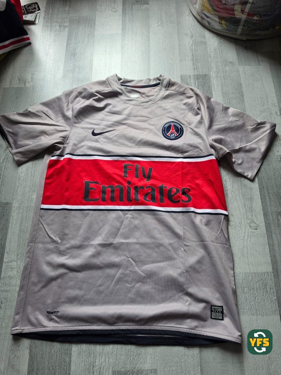 PSG 2008-2009 Away Store Version Nike - YourFootballShirt