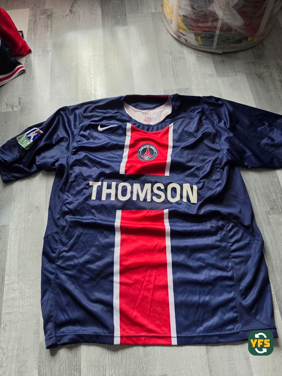 PSG 2005-2006 Home Store Version Nike - YourFootballShirt - Photo 1