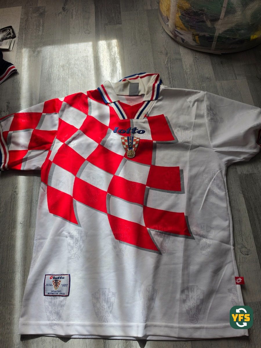 Croatia 1997-1999 Home