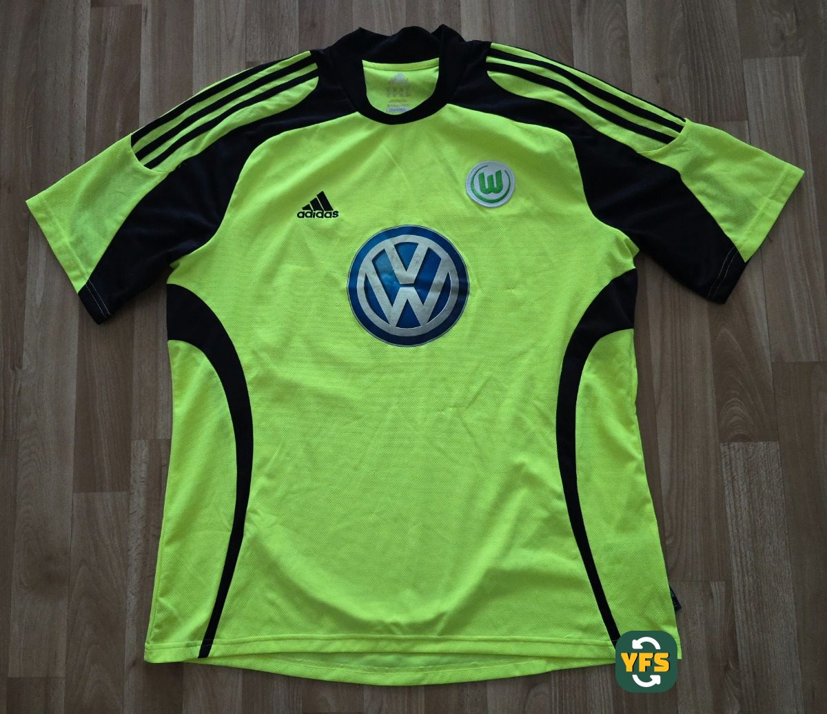 Wolfsburg 2009-2010 Third