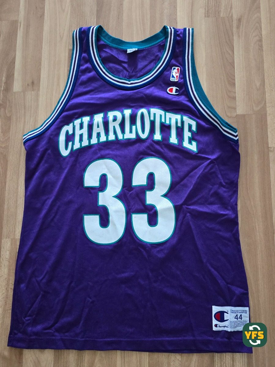 Charlotte Hornets 1997-1998 Home Alonzo Mourning #33