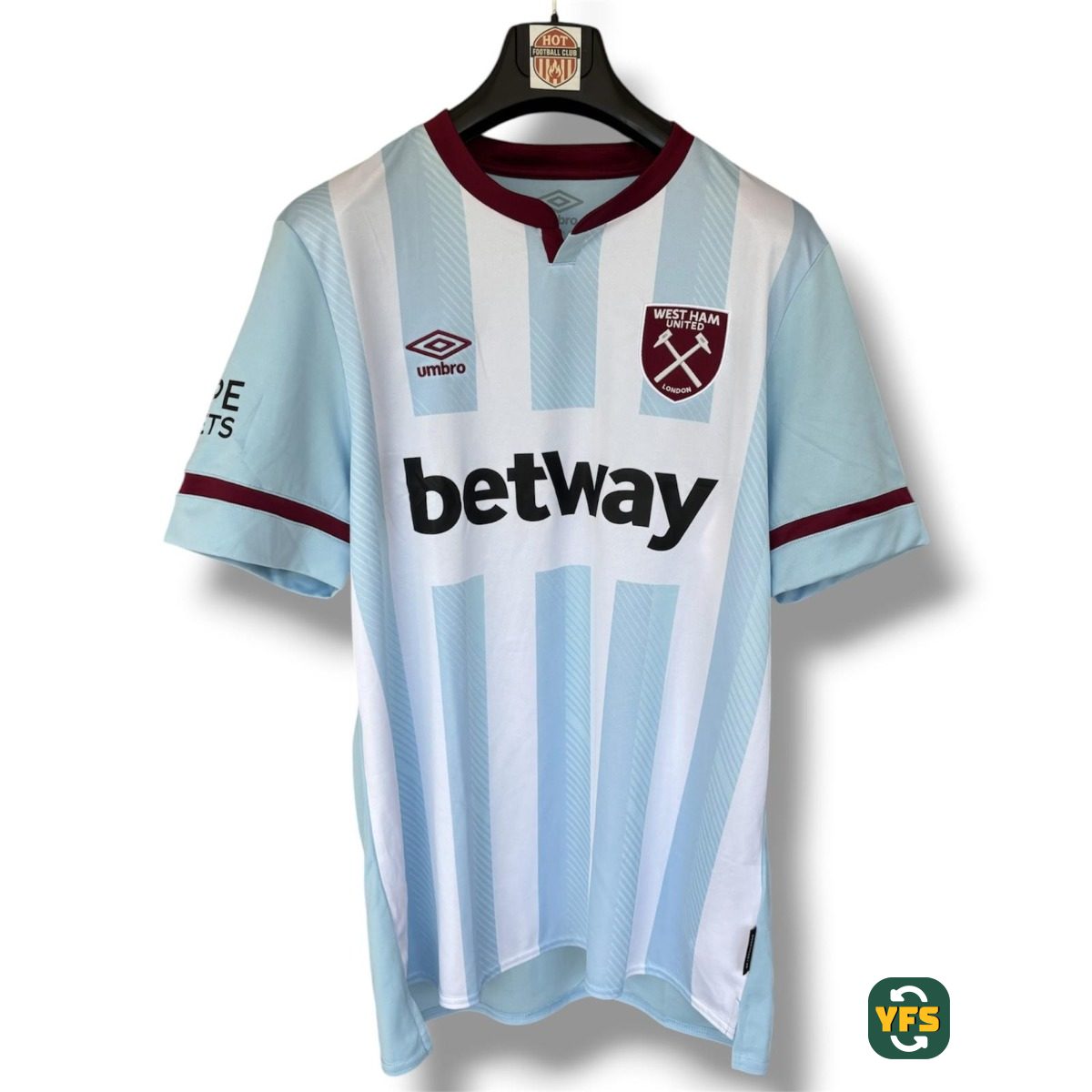 West Ham 2021-2022 Away Store Version Umbro - YourFootballShirt - Photo 1