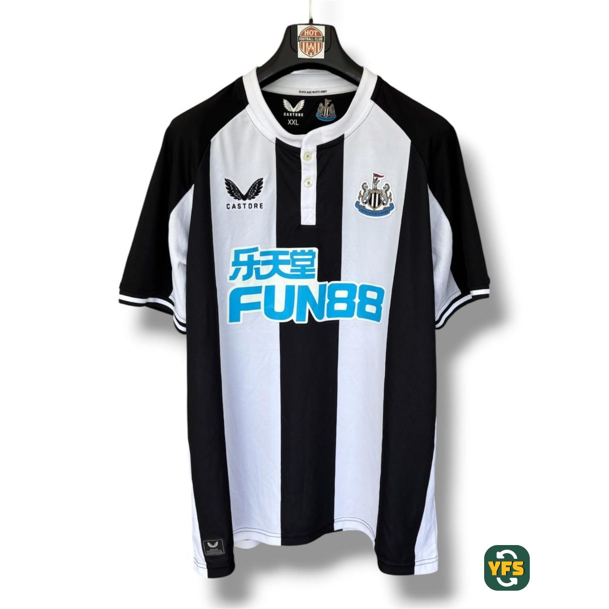 Newcastle United 2021-2022 Home Store Version Castore - YourFootballShirt - Photo 1