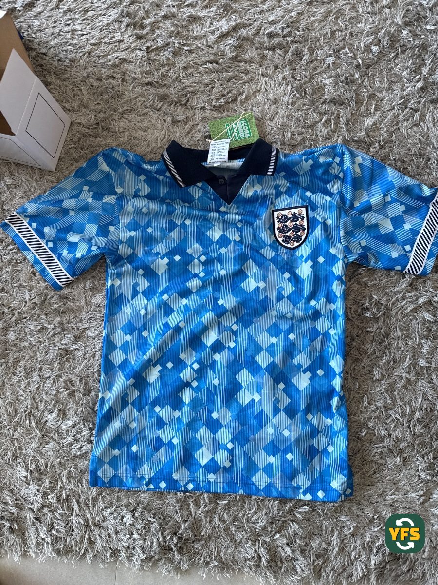 England 1989-1990 Third No name