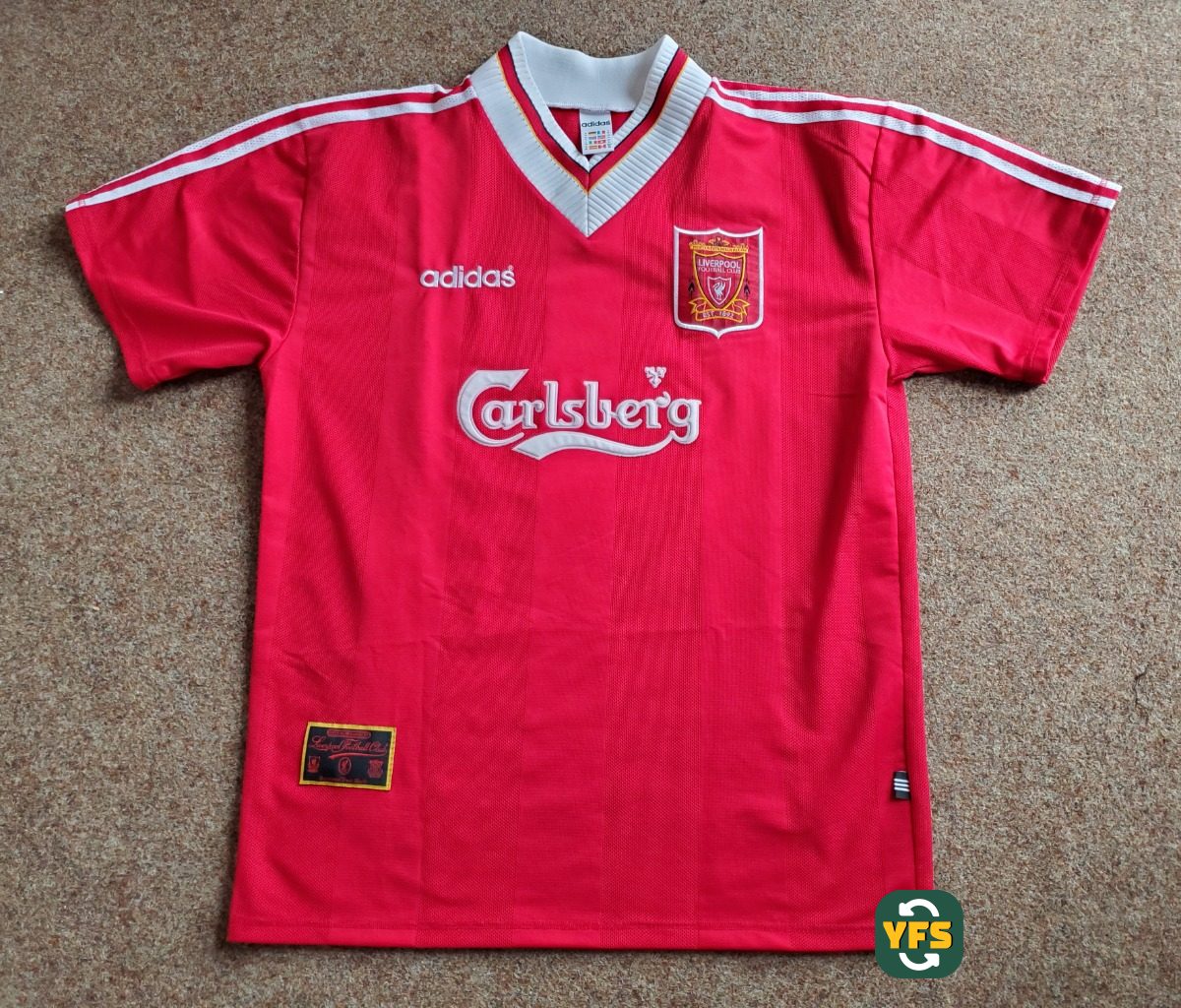 Liverpool 1995-1996 Home Store Version Adidas - YourFootballShirt - Photo 1
