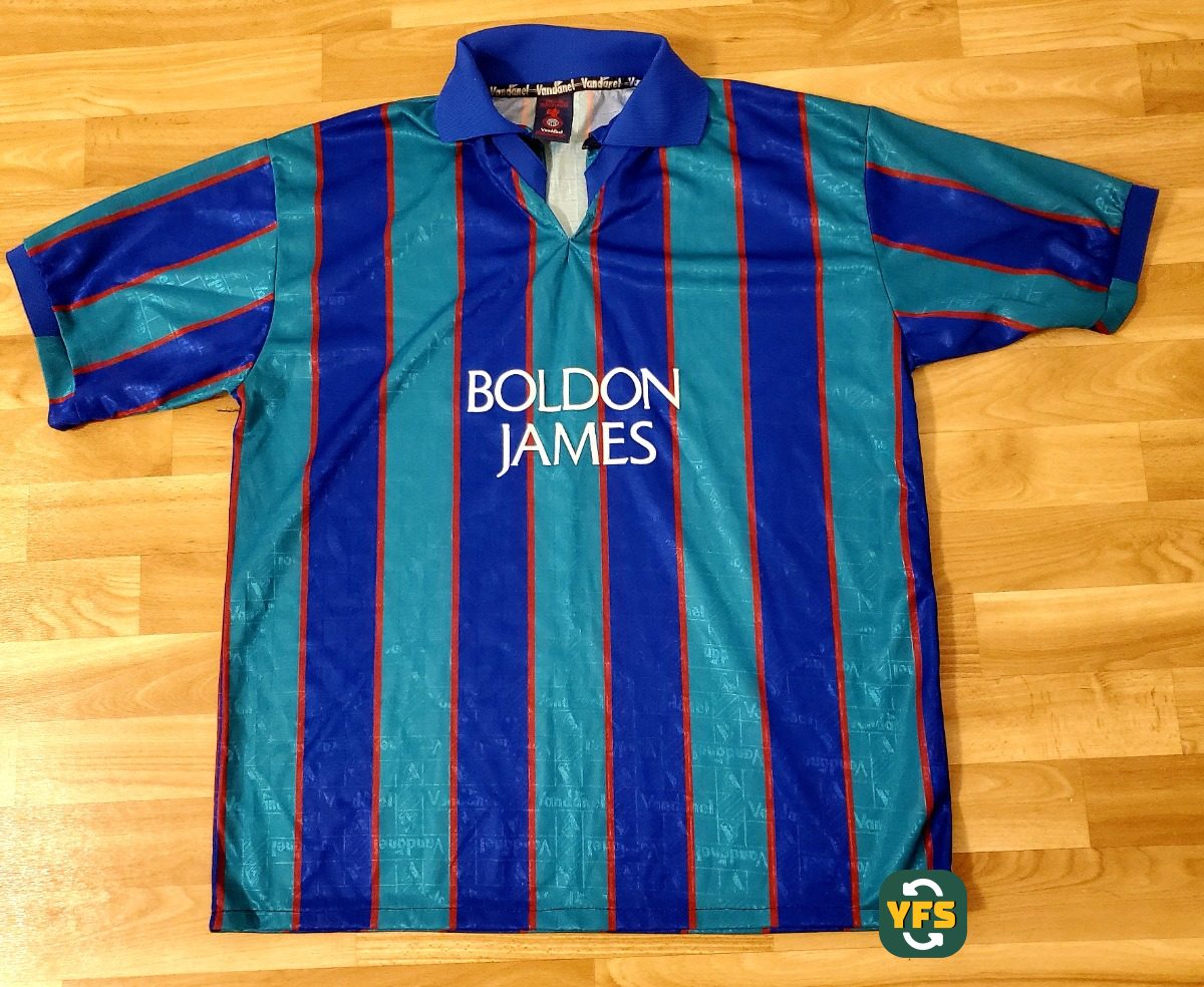 Crewe Alexandra FC 1995-1996 Away Store Version Vandanel - YourFootballShirt - Photo 1