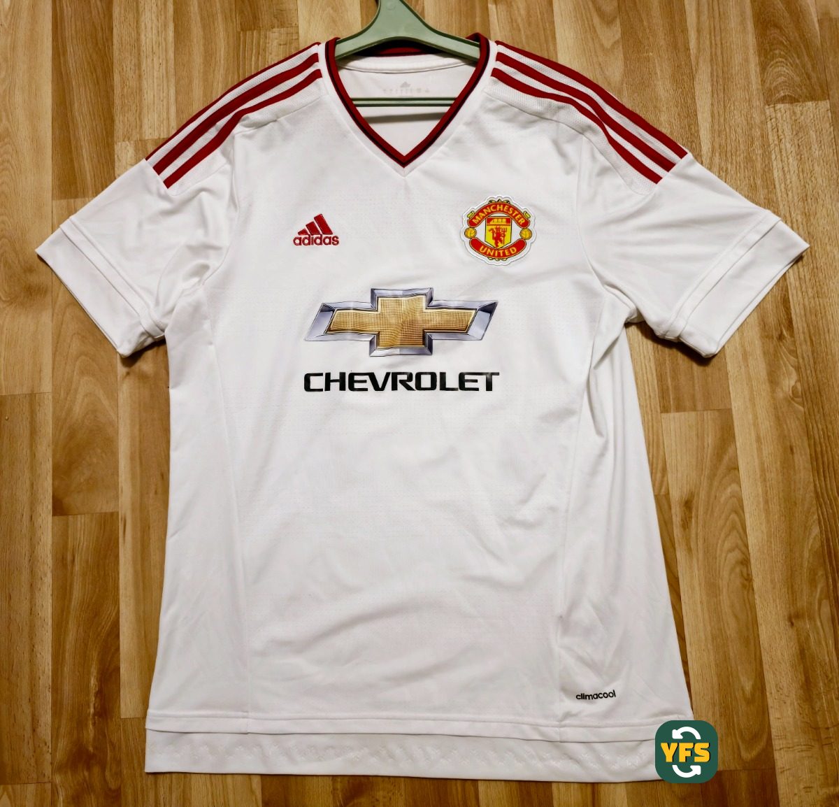 Manchester United 2015-2016 Away Store Version Adidas - YourFootballShirt - Photo 1