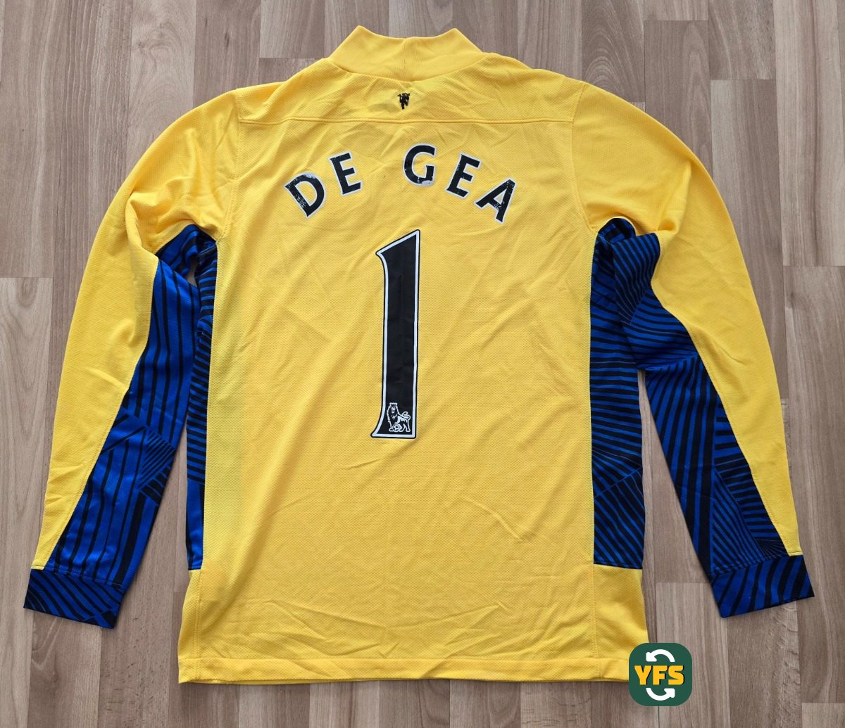 Manchester United 2011-2012 Goalkeeper Store Version Nike - YourFootballShirt - Photo 1