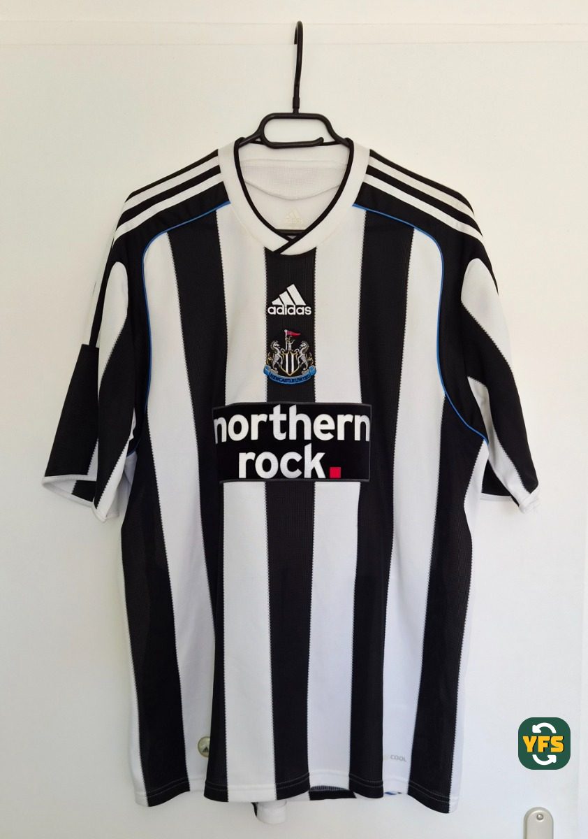 Newcastle United 2009-2010 Home Store Version Adidas - YourFootballShirt