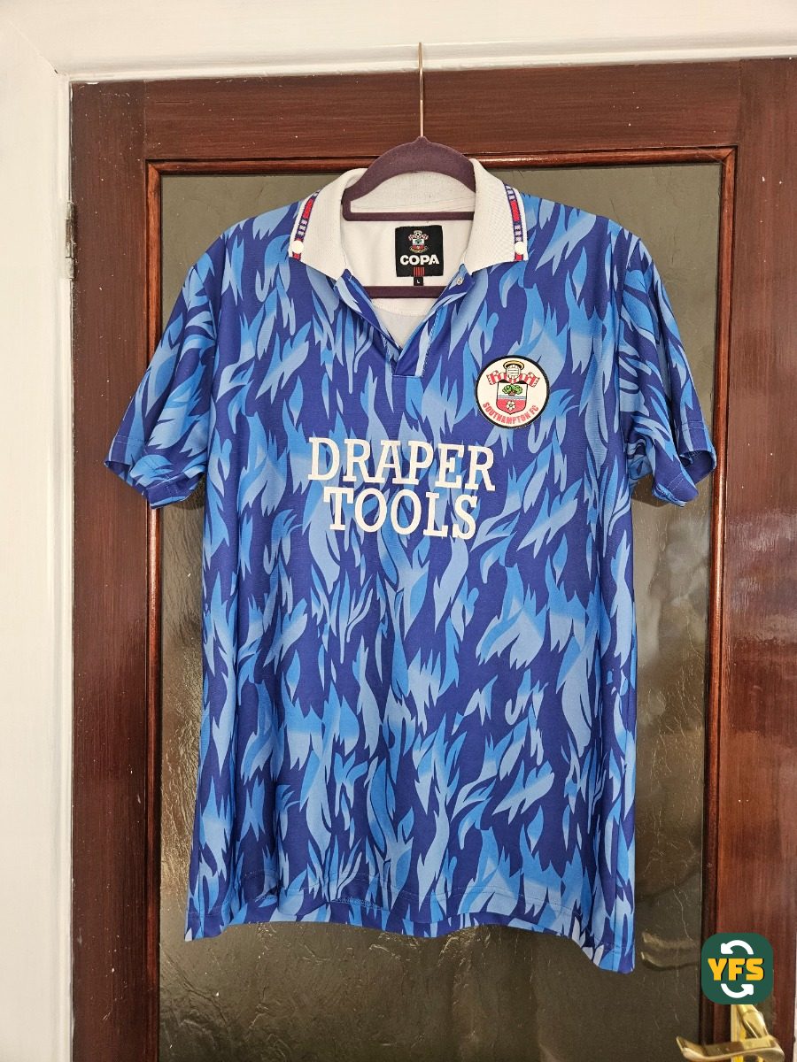 Southampton 1991-1992 Away Store Version Copa - YourFootballShirt - Photo 1