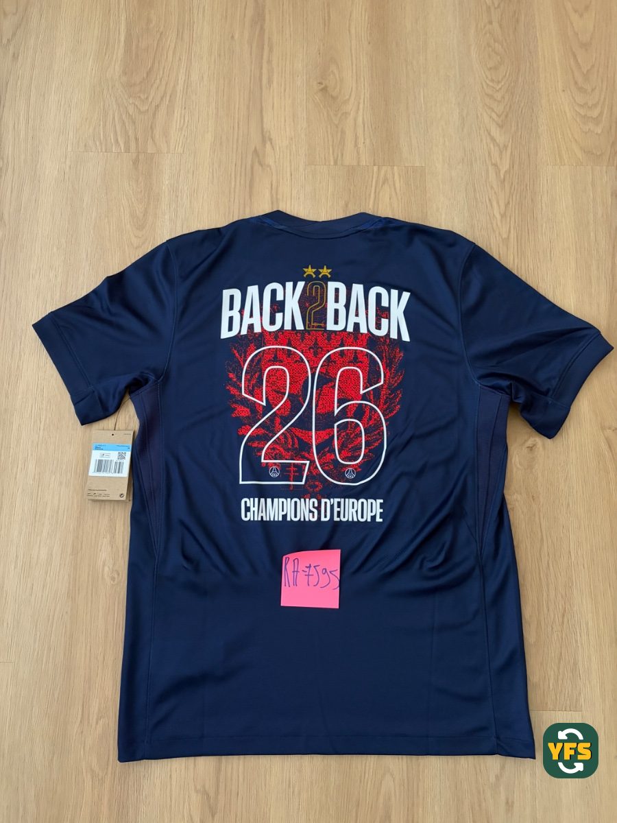 PSG 2025-2026 Home Store Version Nike - YourFootballShirt - Photo 1