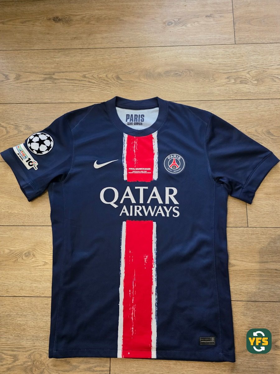 PSG 2024-2025 Home Store Version Nike - YourFootballShirt - Photo 1