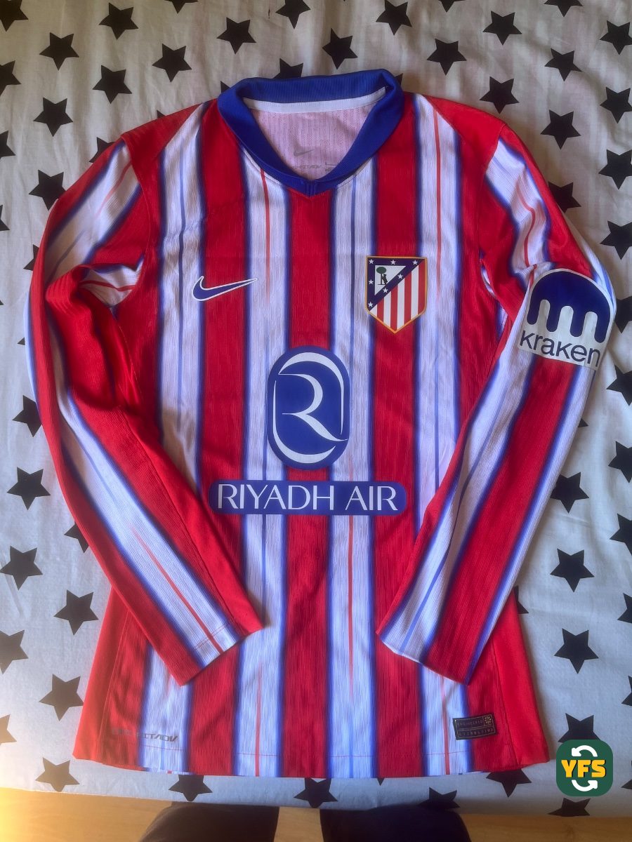 Atletico Madrid 2024-2025 Home Issued Nike - YourFootballShirt - Photo 1