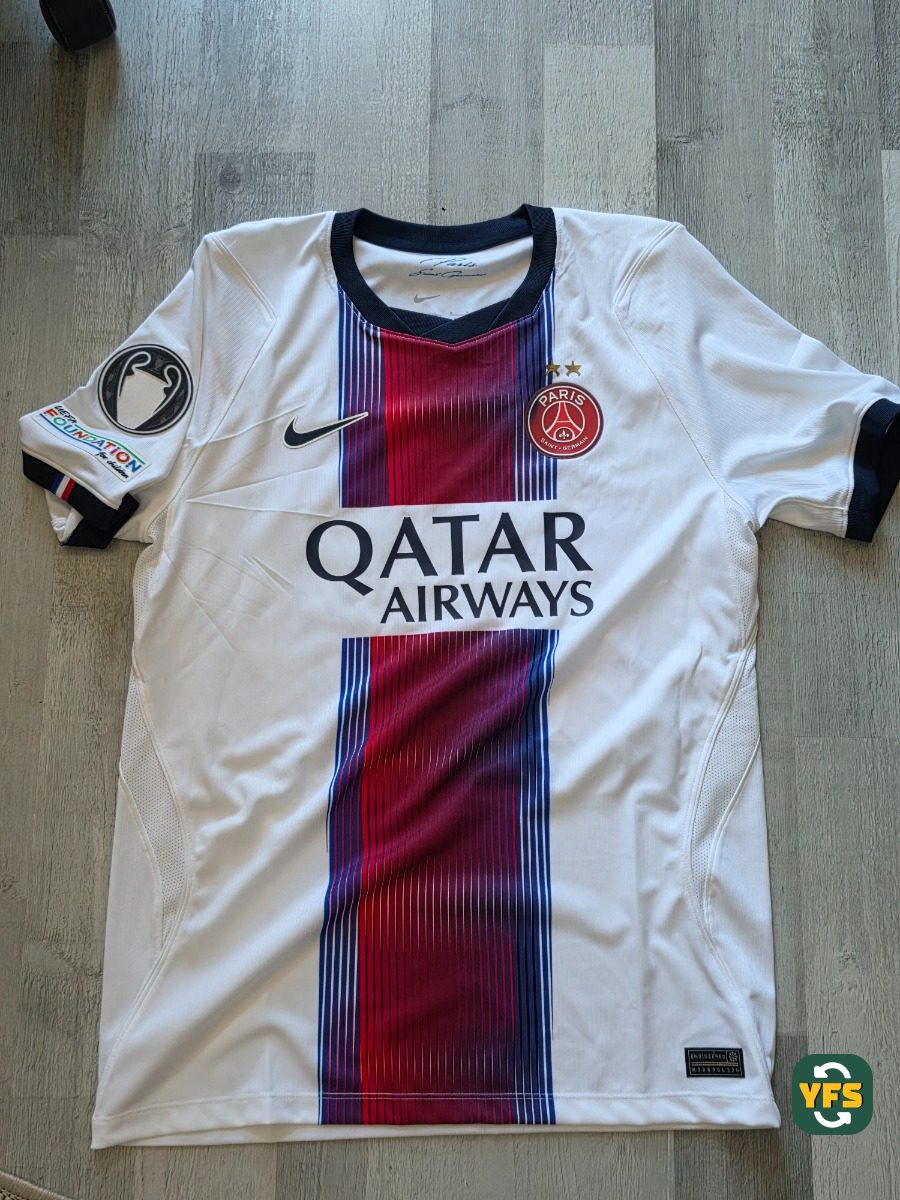 PSG 2026-2027 Away Store Version Nike - YourFootballShirt - Photo 1