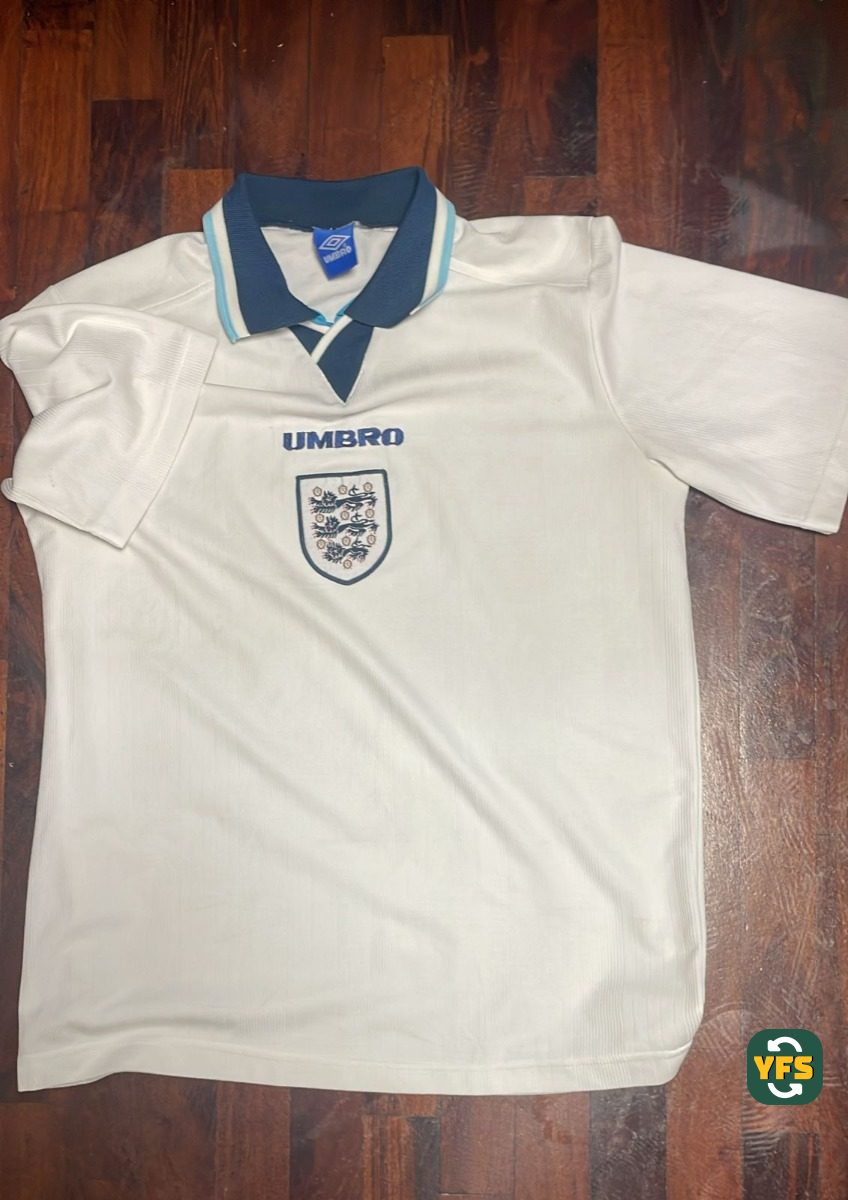 England 1996-1997 Home Store Version Umbro - YourFootballShirt - Photo 1