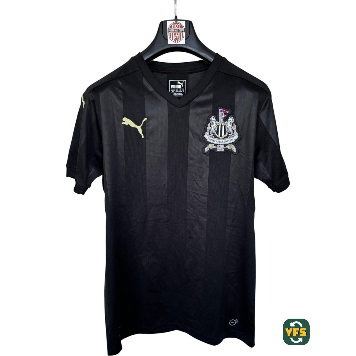 Newcastle United 2017-2018 Third Store Version Puma - YourFootballShirt - Photo 1